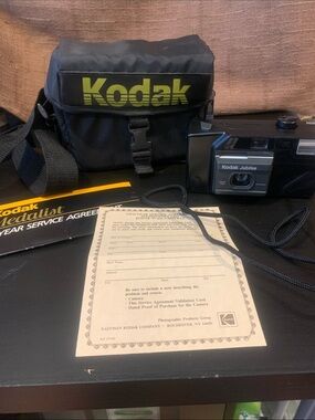 VINTAGE Kodak Jubilee 35mm Camera with Black Kodak Shoulder Case and Yellow Logo
